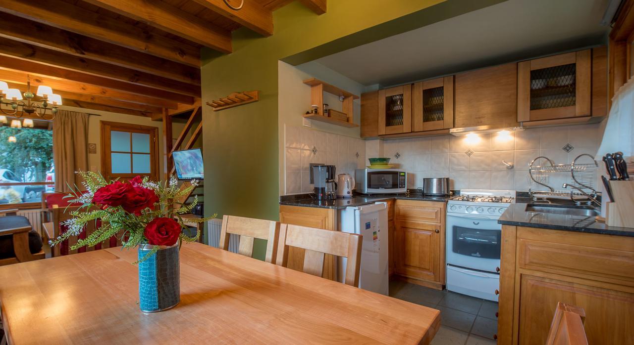 Apart Hotel Naum San Martín de los Andes Екстериор снимка