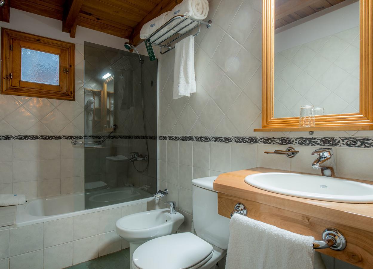 Apart Hotel Naum San Martín de los Andes Екстериор снимка